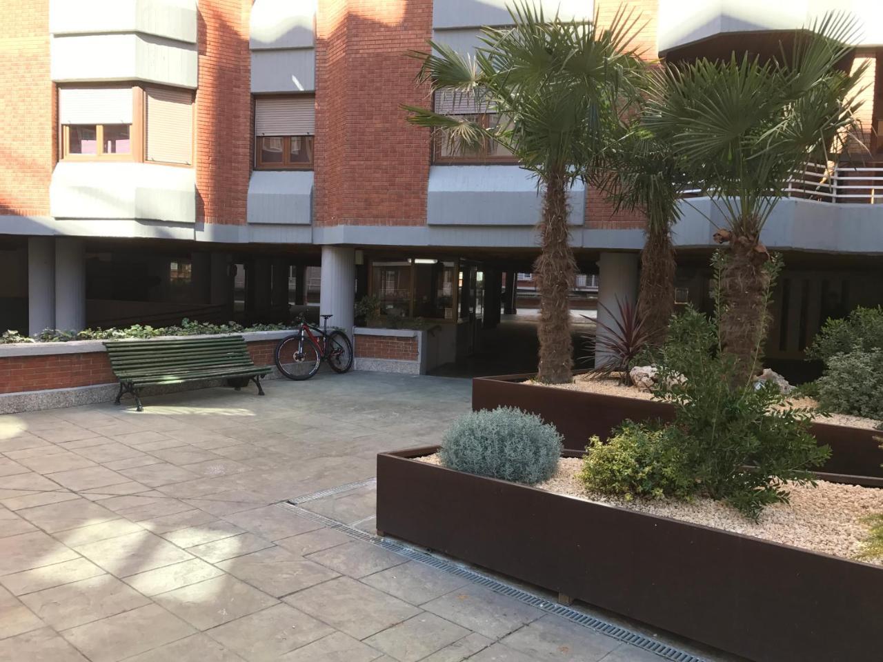 Pension Berceo Logrono Exterior photo